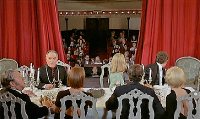Immagine 13 dicembre: Il fascino discreto della borghesia // Germi di cinema