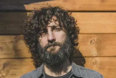  immagine 26 GENNAIO: BELLI DRITTI SULLA SCHIENA DI EMANUELE COLANDREA