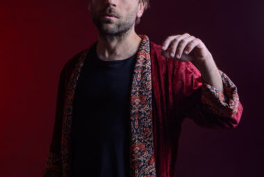  immagine 5 maggio: FABRIZIO CAMMARATA “Stripped To The Bone”