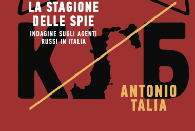  immagine La stagione delle spie di Antonio Talia