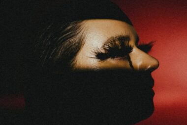  immagine 29 febbraio: Evita Polinoro // NEROVIVO